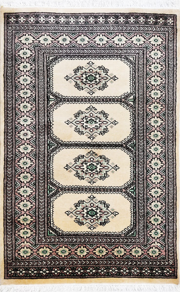 Lahore, 121x78 cm, Wool, Pakistan